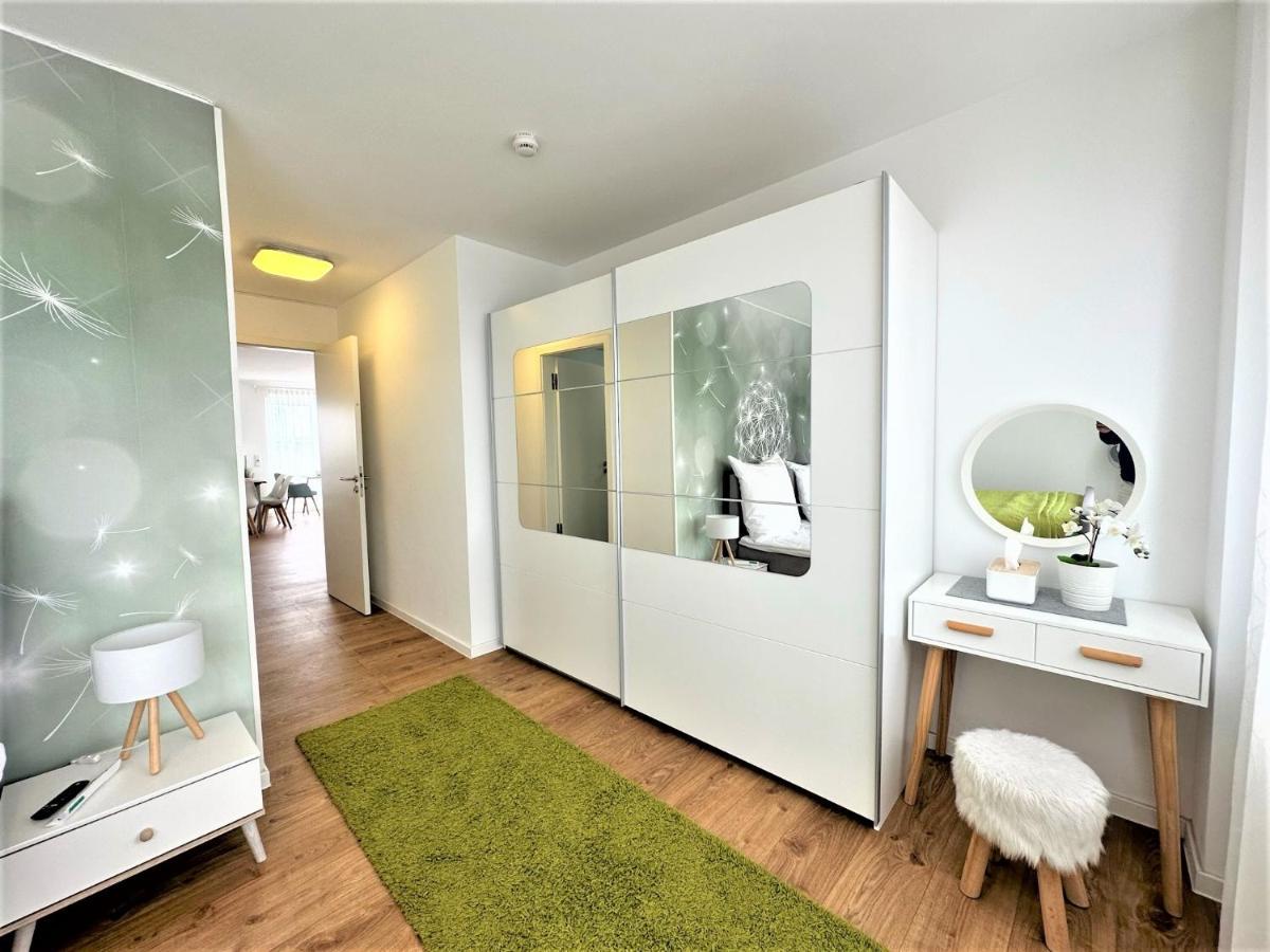 Panorama Penthouse Apartment Mit Klima Und Whirlpool Fuer Bis Zu 6 Personen Frankenthal  Esterno foto