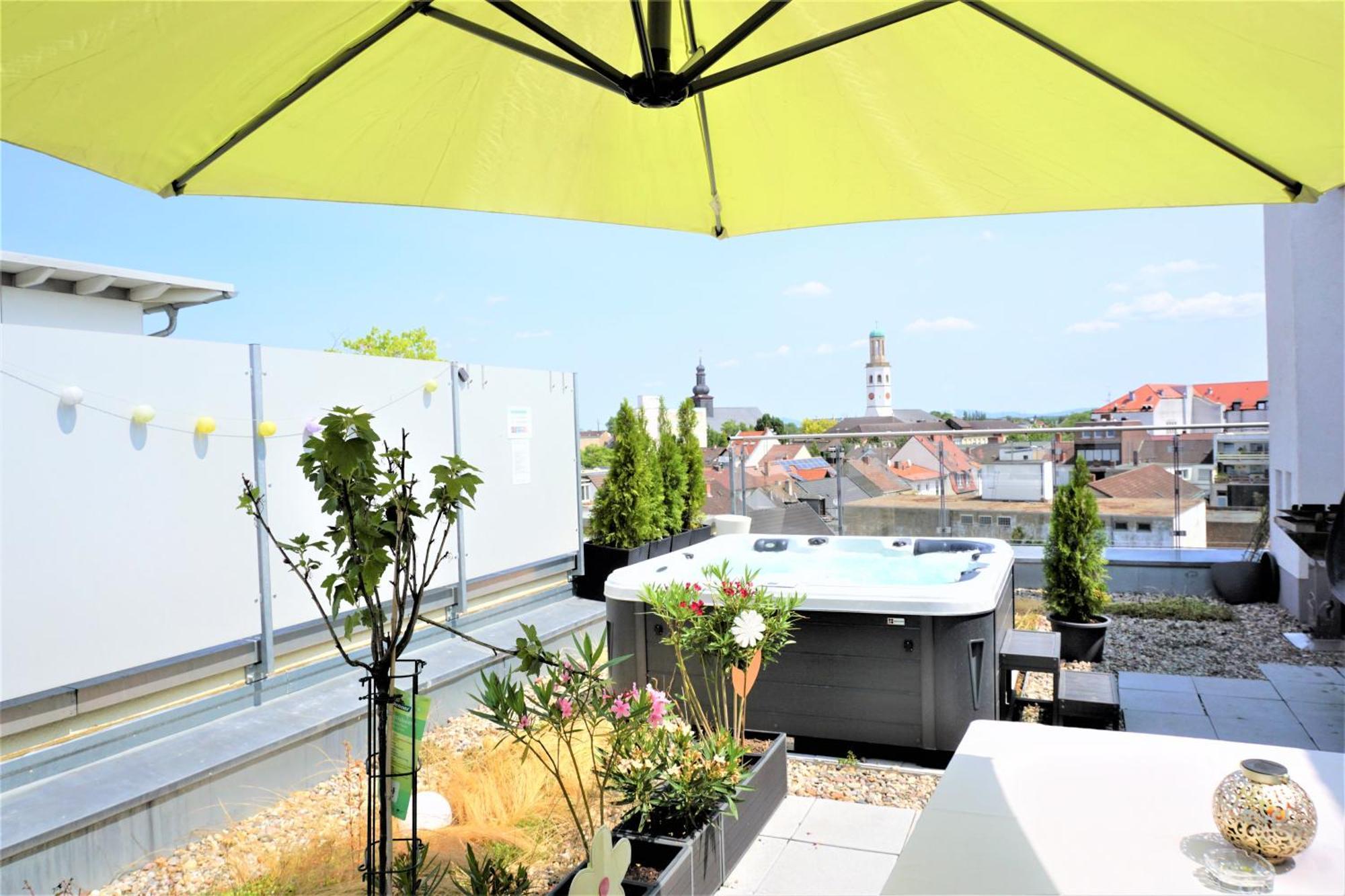 Panorama Penthouse Apartment Mit Klima Und Whirlpool Fuer Bis Zu 6 Personen Frankenthal  Esterno foto