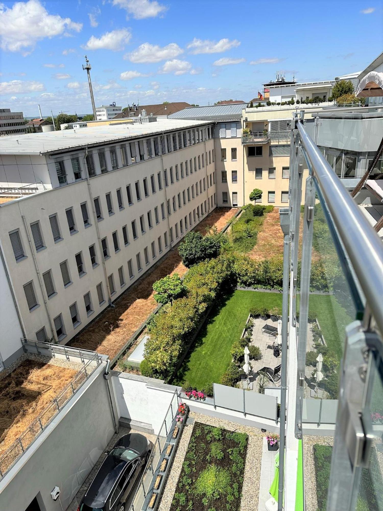 Panorama Penthouse Apartment Mit Klima Und Whirlpool Fuer Bis Zu 6 Personen Frankenthal  Esterno foto